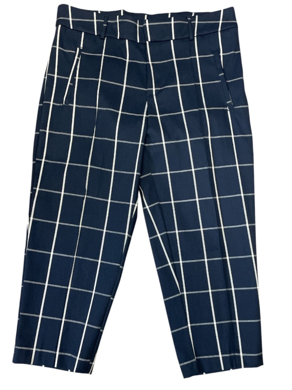 Time and tru navy blue and white plaid capris fall chic window pane design